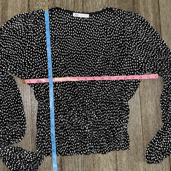 Zara Pleated Polka Dot Top - Picture 9 of 11